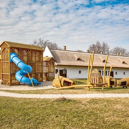 Szantodpusztai Majorsag Appartement *